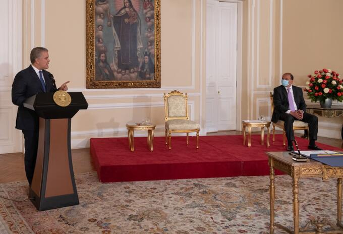 Presidente y defensor