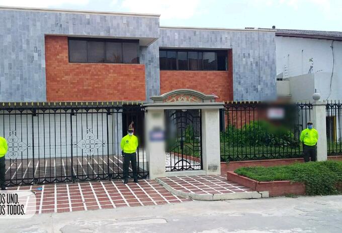 Extinción de dominio a Los Dealer Extinción de dominio a Los Dealer