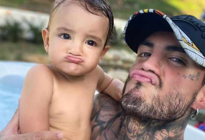 Mateo Carvajal Le Celebro Un Divertido Cumpleanos A Su Hijo Salvador Rcn Radio