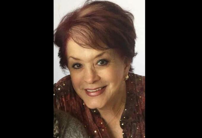 Cecilia Romo Cecilia Romo