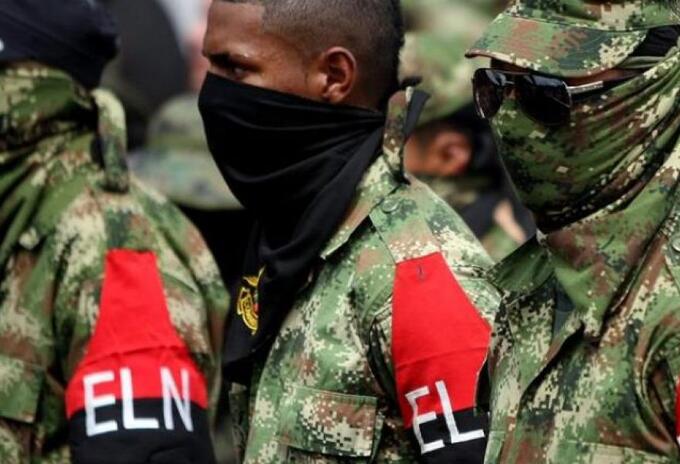 Pasacalles en Arauca por aniversario del ELN