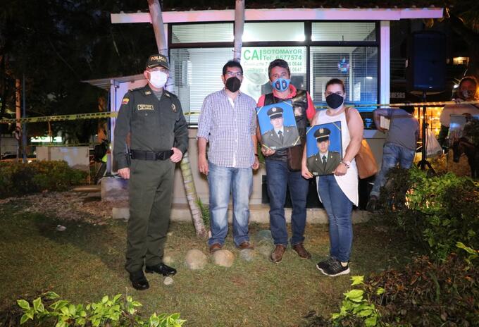 Se solidarizaron con la Policía de Bucaramanga