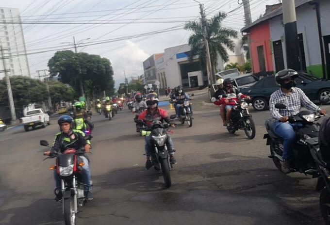 Los motociclistas consideran que han sido perseguidos por las autoridades.