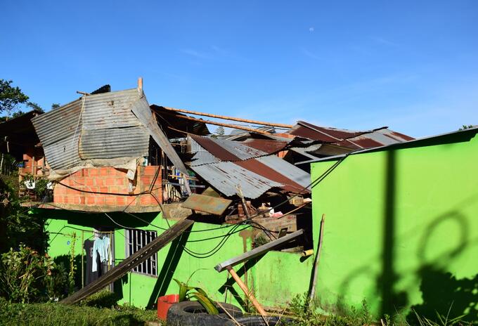 215 viviendas afectadas por vendaval en Pauna (Boy)
