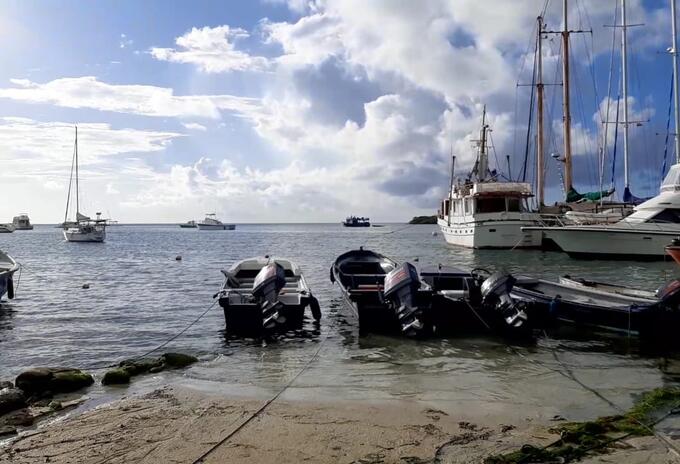 Playas de San Andrés con embarcaciones parada ante la falta de turistas