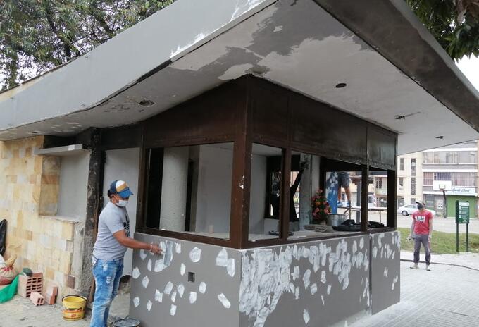 Vecinos reconstruyen CAI en Suba Rincón