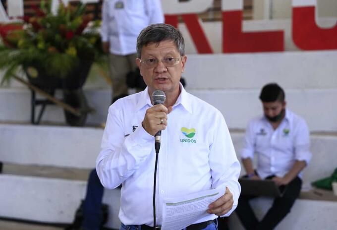 Gobernador encargado de Antioquia, Luis Fernando Suárez.