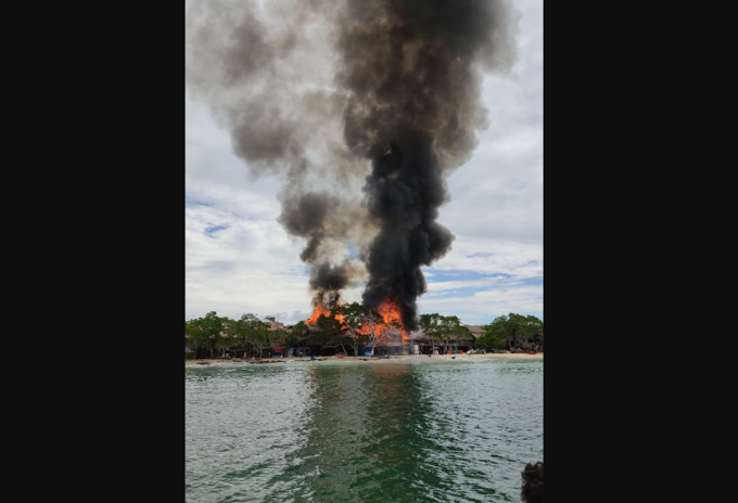 Incendio en zona insular de Cartagena