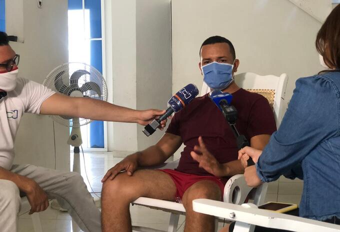Uniformado atacado con granada en Barranquilla
