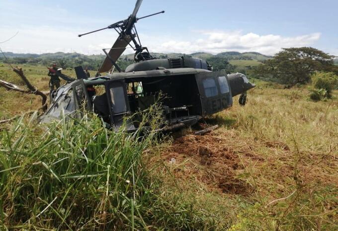 Así quedó la aeronave del Ejército.