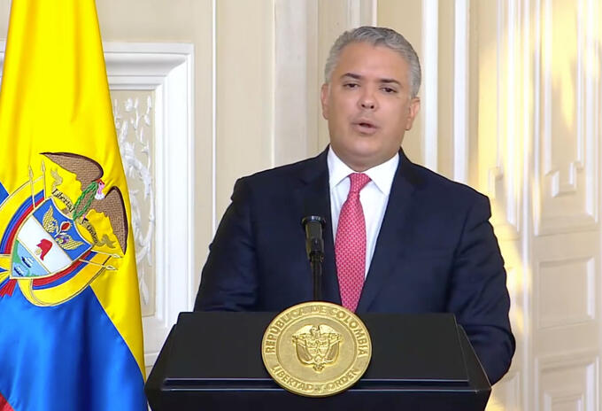 Duque informe