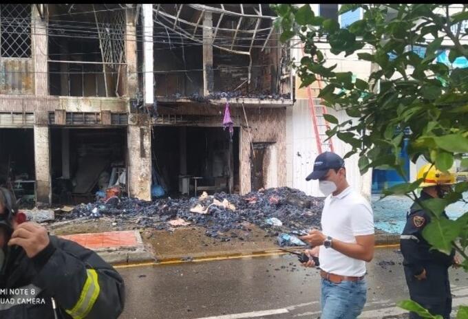 Incendio en Villavicencio Incendio en Villavicencio