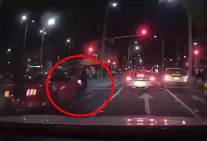 Motociclista arrollado en la calle 85, norte de Bogotá