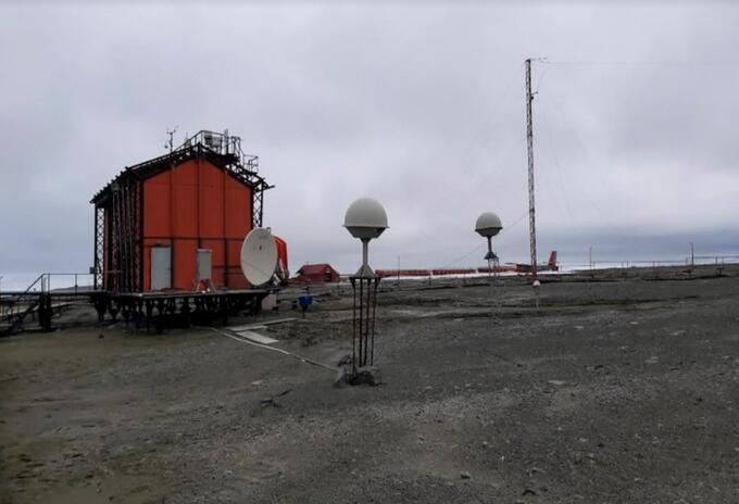 U. Nacional instaló estación en Antártida para prevenir desastres naturales