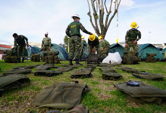 Ingenieros militares llegan a Providencia para ayudar con las labores de reconstrucción de la isla