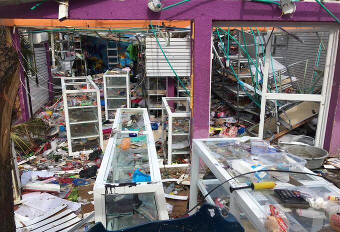 Comerciantes de Providencia y Santa Catalina en la ruina