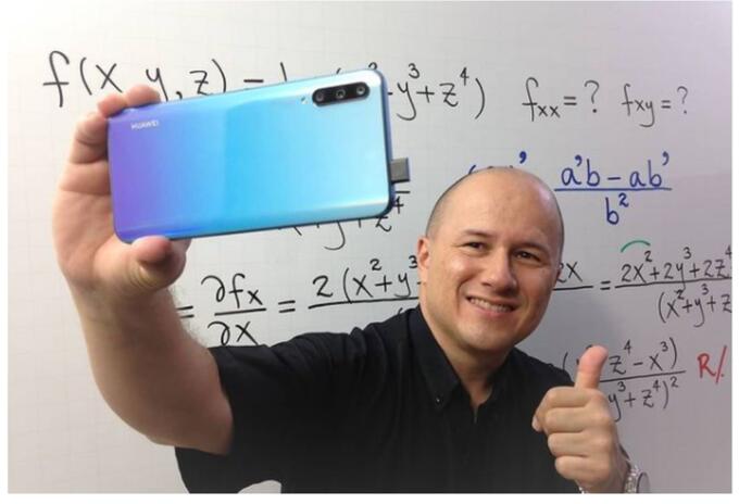 Julioprofe, el maestro de matemáticas online Julioprofe, el maestro de matemáticas online