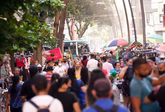 Alerta por aglomeraciones en el centro de Bucaramanga