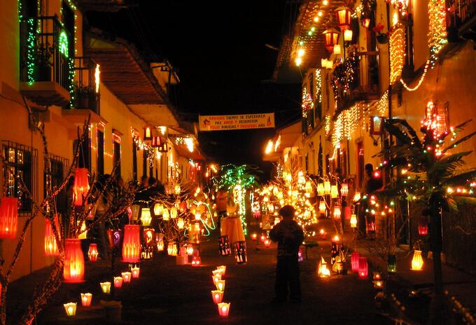 La Noche del Fuego es uno de los eventos en el marco de la celebración de velitas más importantes de Caldas.