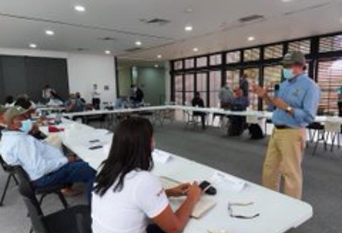Sesión de la Unidad de Restitución de Tierras en Antioquia.