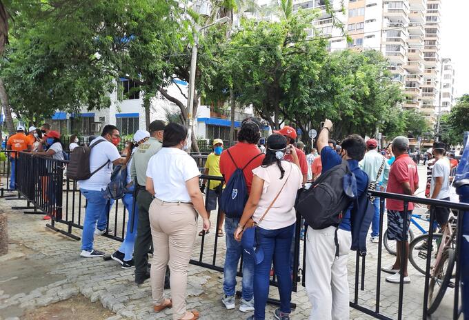 Regresa el pico y cédula para las diversas actividades comerciales en Santa Marta para evitar aglomeraciones