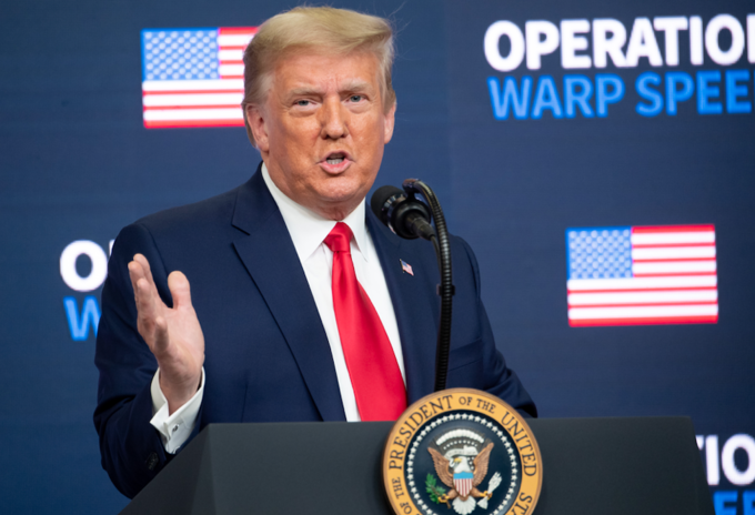 Donald Trump vacunación en EE.UU.
