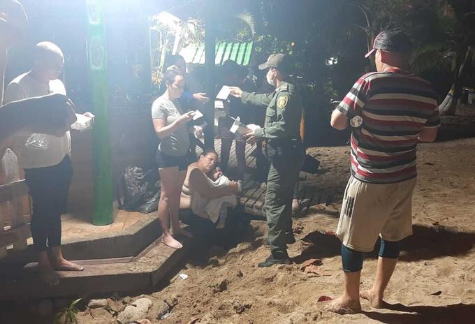 Asistencia a los migrantes rescatados en el Golfo de Urabá.