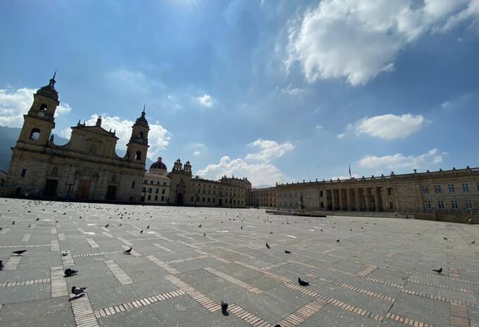 Plaza de Bolívar en nuevo toque de queda en Bogotá