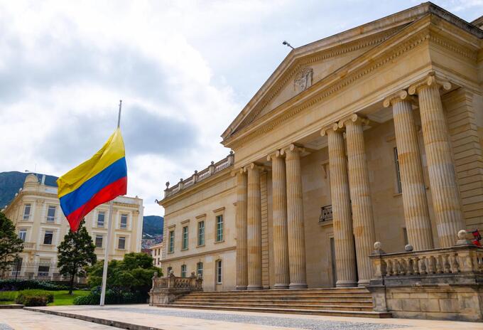 Muerte Del Mindefensa Decreto De Tres Dias De Duelo Nacional Rcn Radio