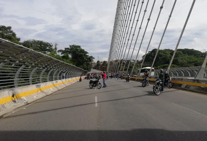 Jóvenes se citan para cumplir un reto