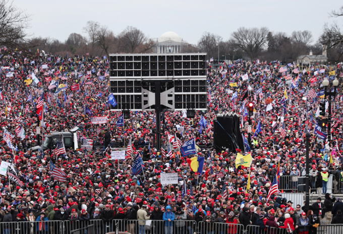 Seguidores de Trump se manifiestan en Washington