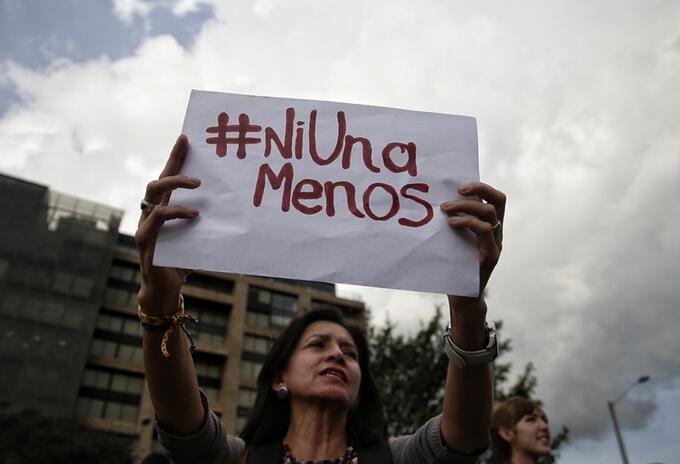 Protesta contra feminicidios en Bogotá
