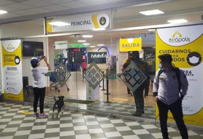 Sellado Centro Comercial de Bucaramanga