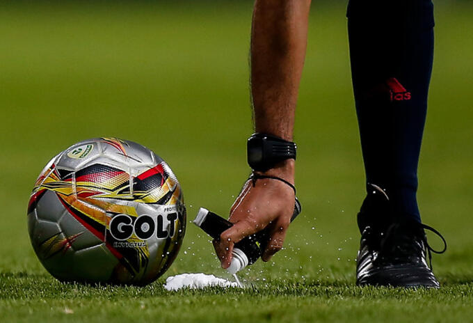 FÚTBOL PROFESIONAL COLOMBIANO FÚTBOL PROFESIONAL COLOMBIANO