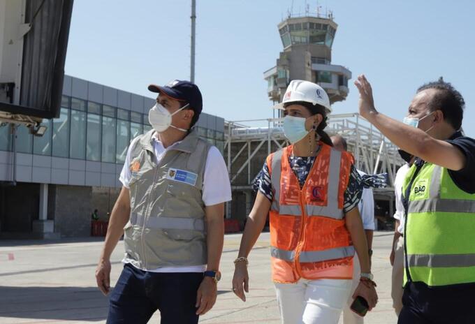 Verificación de avance de obras en el aeropuerto Ernesto Cortissoz de Barranquilla