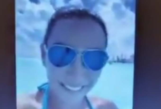 Estudiante en la playa