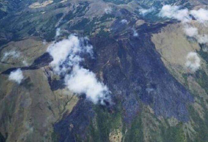 Controlan incendio forestal en el páramo de Santurbán
