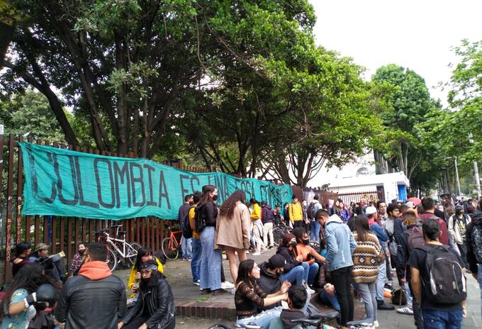 Manifestantes de la Universidad Pedagógica