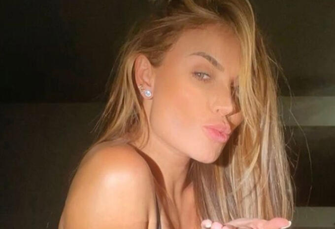 Sara Uribe
