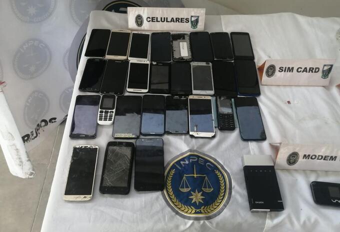 Inpec encontró 26 celulares además de marihuana y cocaína en la cárcel La Picota de Bogotá