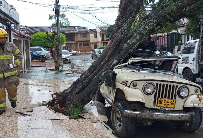 Las lluvias se empezaron a registrar, aproximadamente, hacia las 2:00 p.m. y se prolongaron hasta las 4:00 de la tarde.