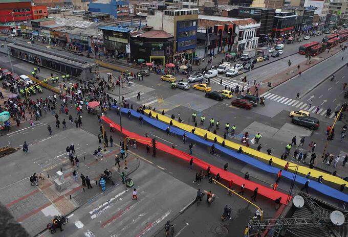 Comerciantes de San Victorino protestan por reactivación de madrugones