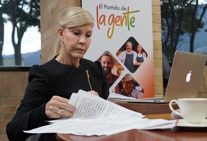 Dilian Francisca Toro presidente del partido de la U