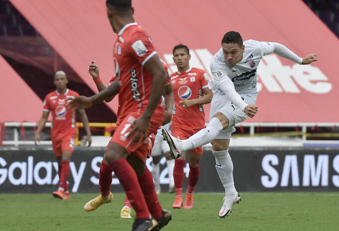 DIM VENCIÓ AL AMÉRICA DIM VENCIÓ AL AMÉRICA