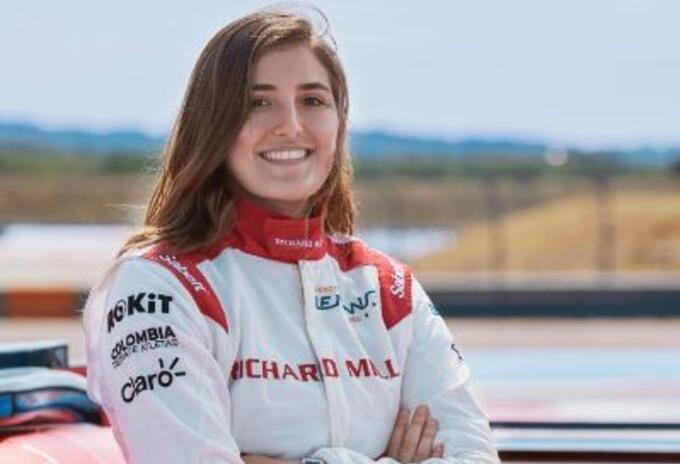 Tatiana Calderon- Telmex Claro