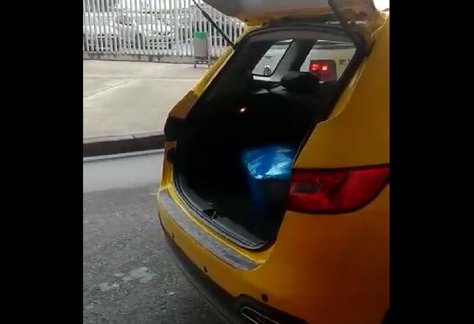 Taxista de Bogotá le devuelve la maleta olvidada a pasajero Taxista de Bogotá le devuelve la maleta olvidada a pasajero