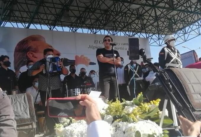 Silvestre Dangond no pudo contener las lagrimas