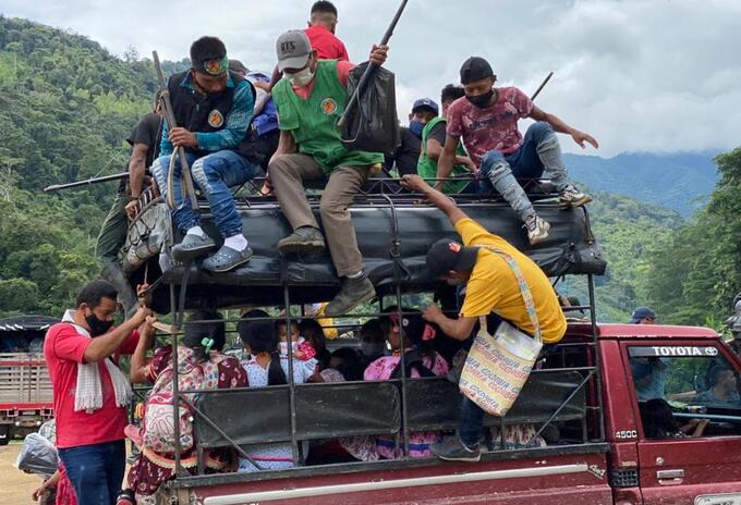 Retornan indígenas desplazados de Risaralda a Chocó