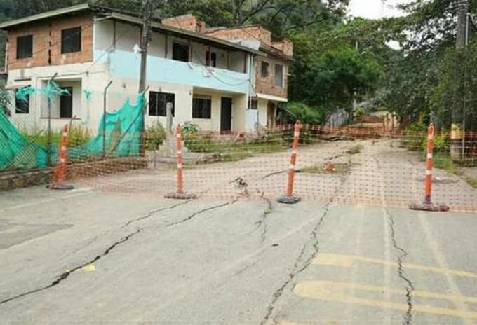 Falla estructural en Copacabana, Antioquia.