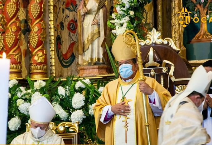 Nuncio apostólico y obispo